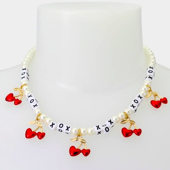 New Betsey Johnson RED HOT HEARTS CHERRY NECKLACE RED - Picture 1 of 11